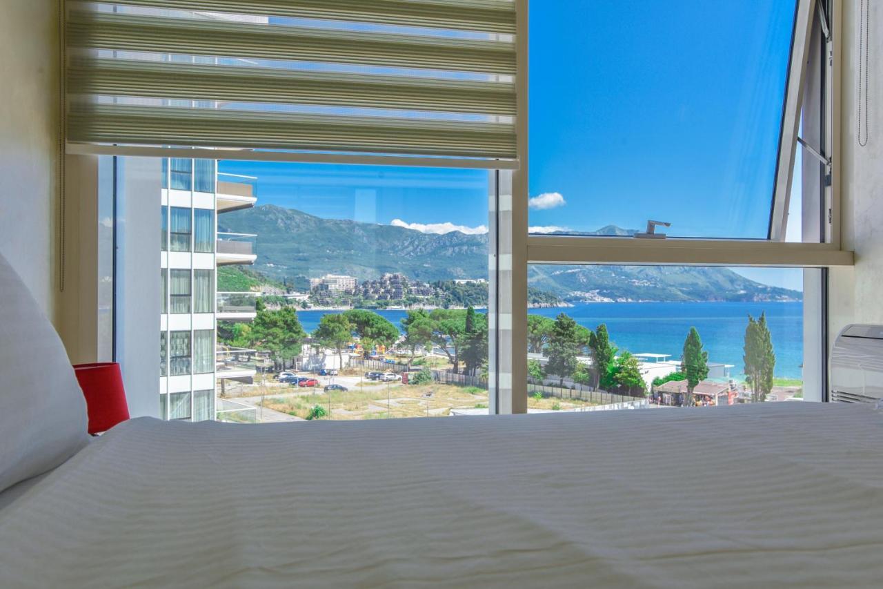 Apartments Menuet Budva Buitenkant foto