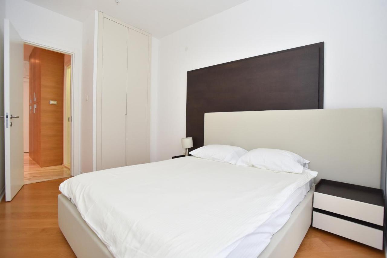 Apartments Menuet Budva Buitenkant foto