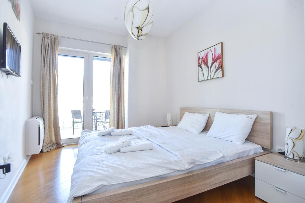 Apartments Menuet Budva Buitenkant foto